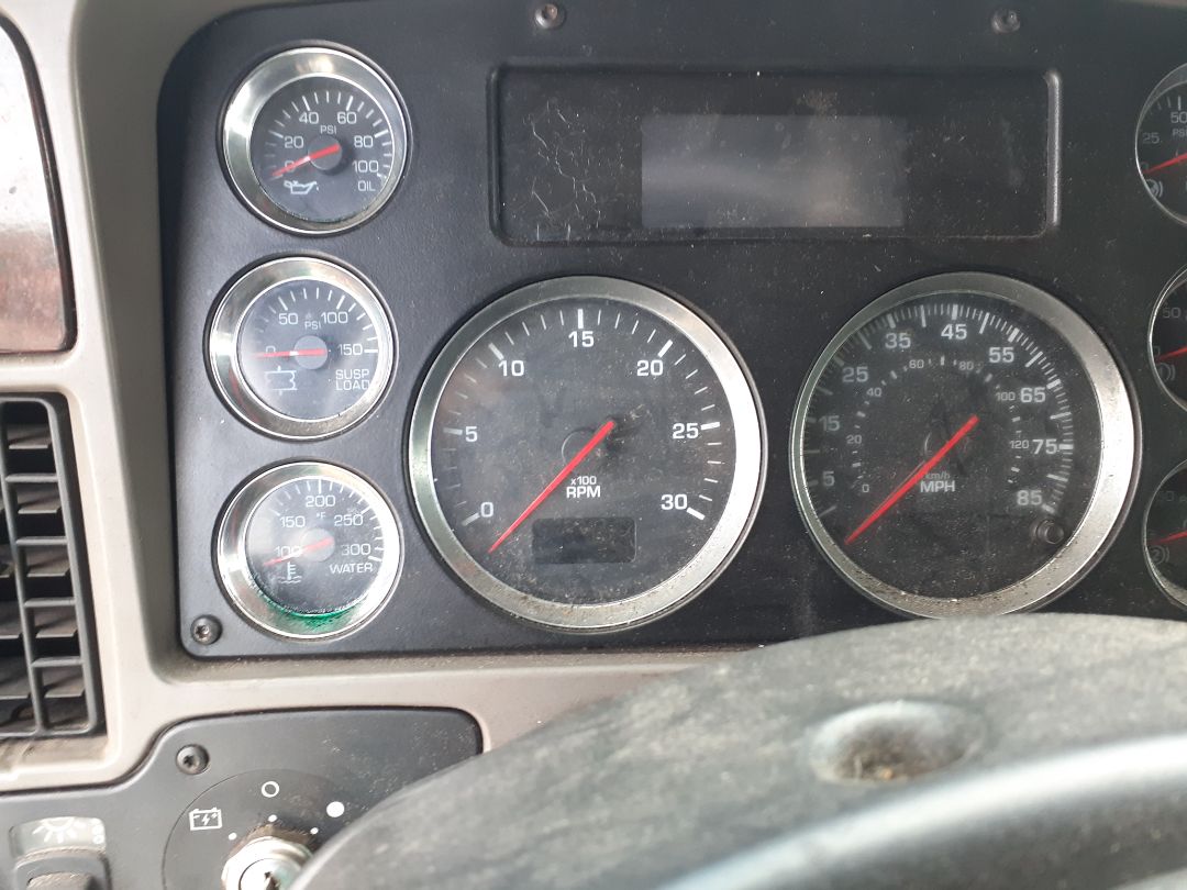 2013 KENWORTH T 700 - Image 12